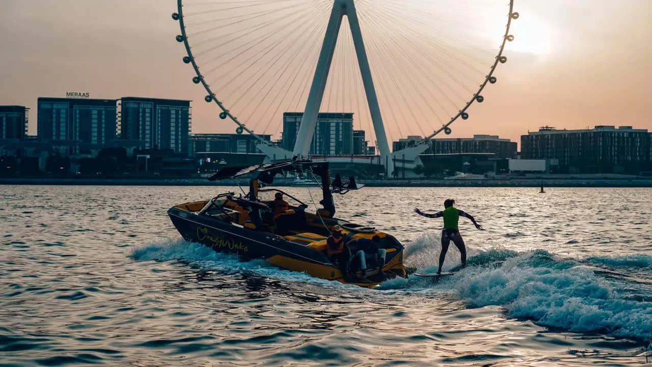 Wakesurfing from Dubai Marina - Photo 4