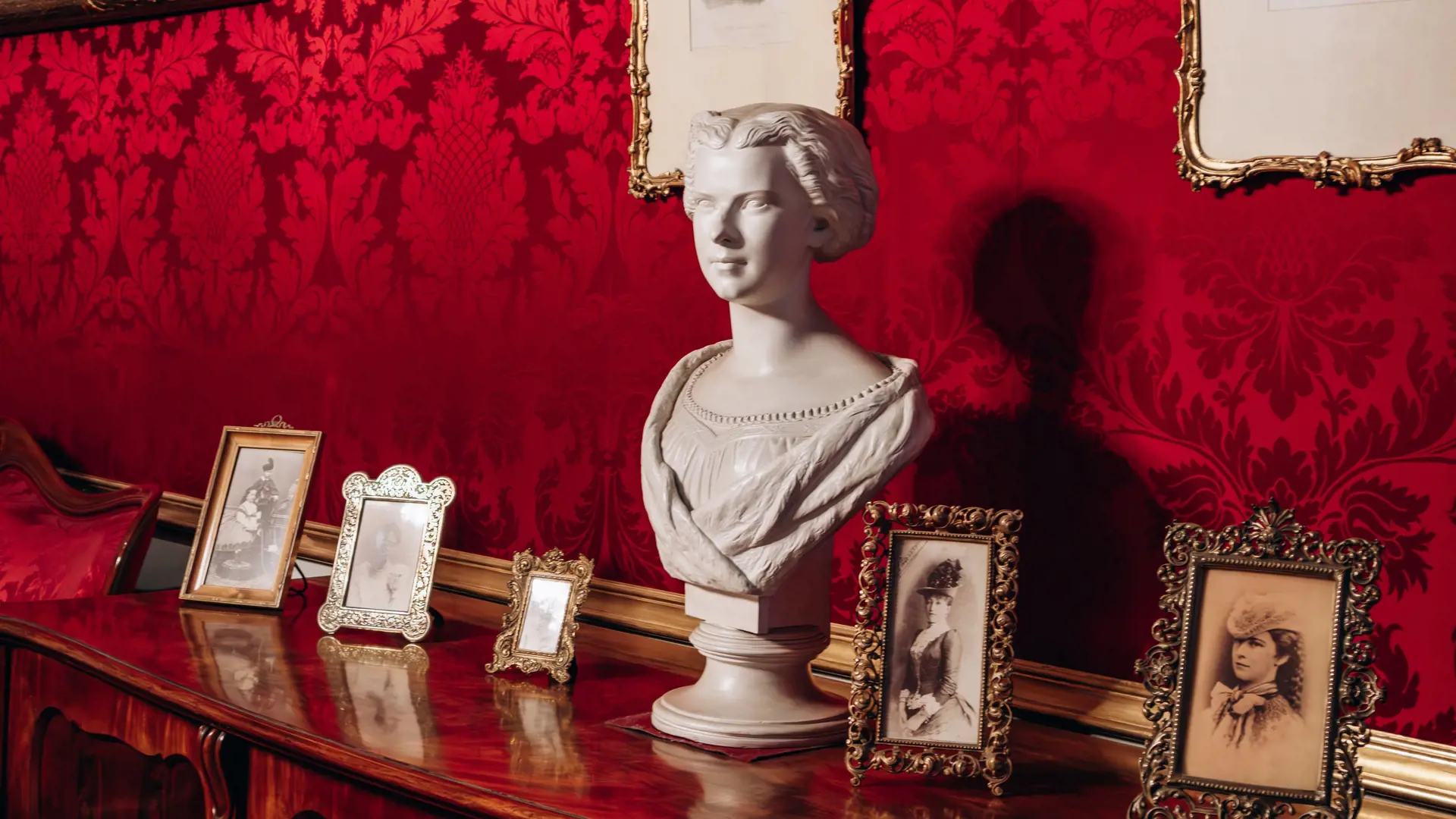 Hofburg Palace, Gardens, and Sisi Museum Skip-the-Line Guided Tour - Photo 21
