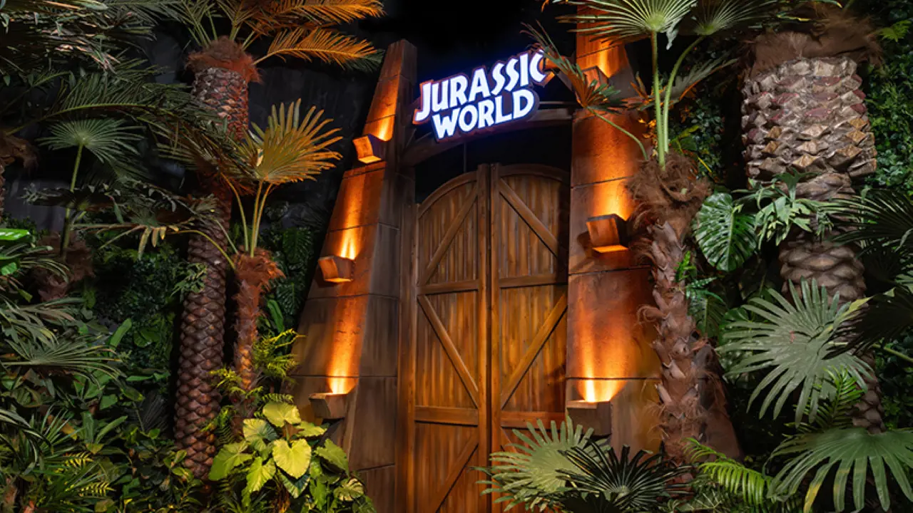 Jurassic World: The Experience Bangkok Ticket - Photo 10