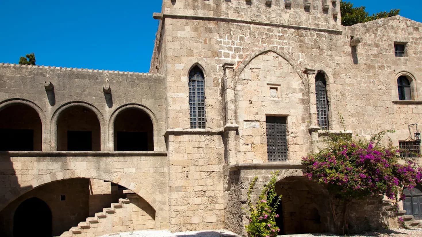 Palace of the Grand Master of the Knights of Rhodes - Photo 9