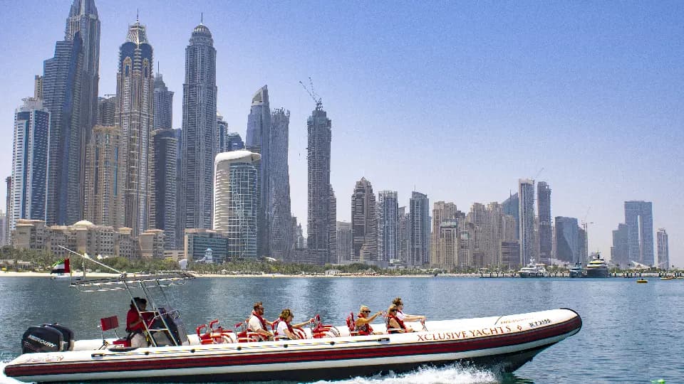 Speed Boat Tour Dubai - Photo 10